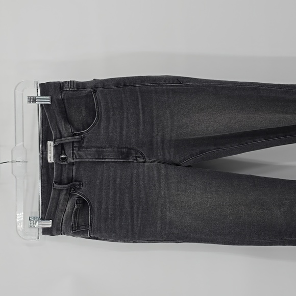 Good American Good Curve Skinny Cropped Raw Hem Womens Jean's Gray Size 4/27 - Picture 2 of 8